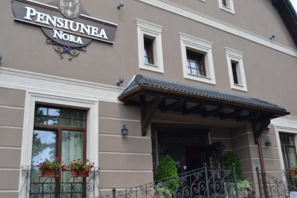 Pensiunea Nora Timisoara Exterior foto